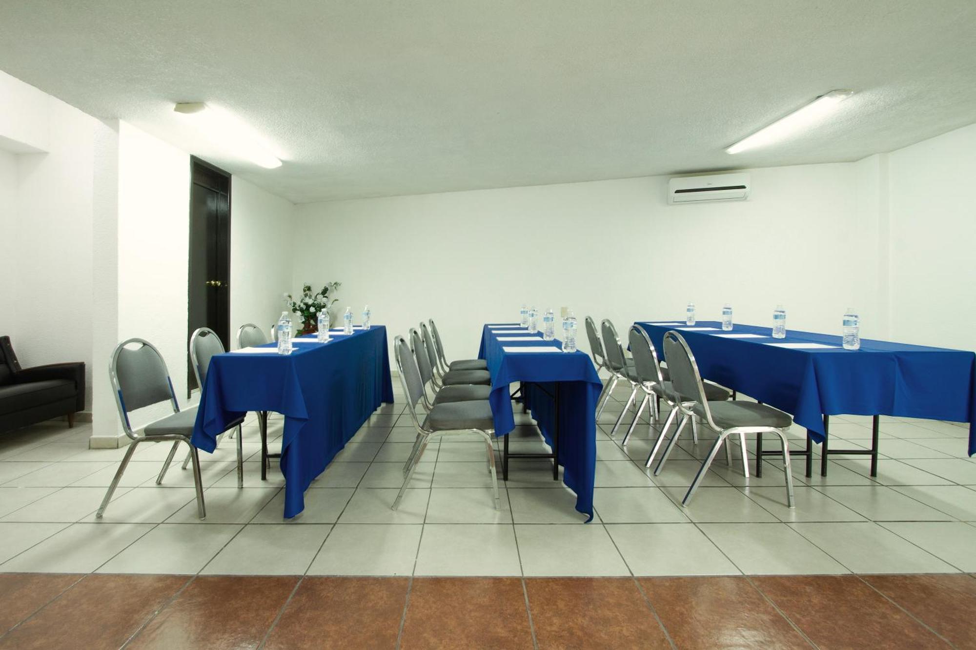 Hotel Bedd Express Querétaro Kültér fotó