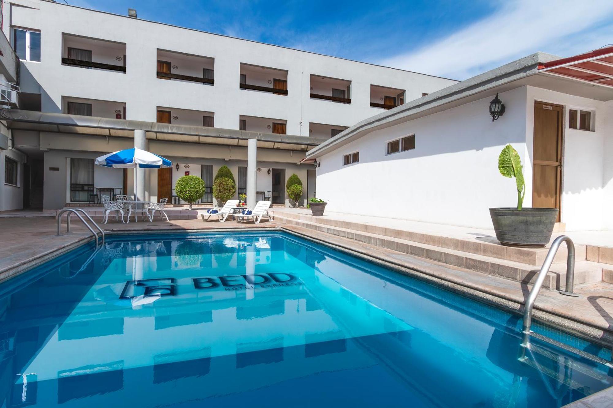 Hotel Bedd Express Querétaro Kültér fotó