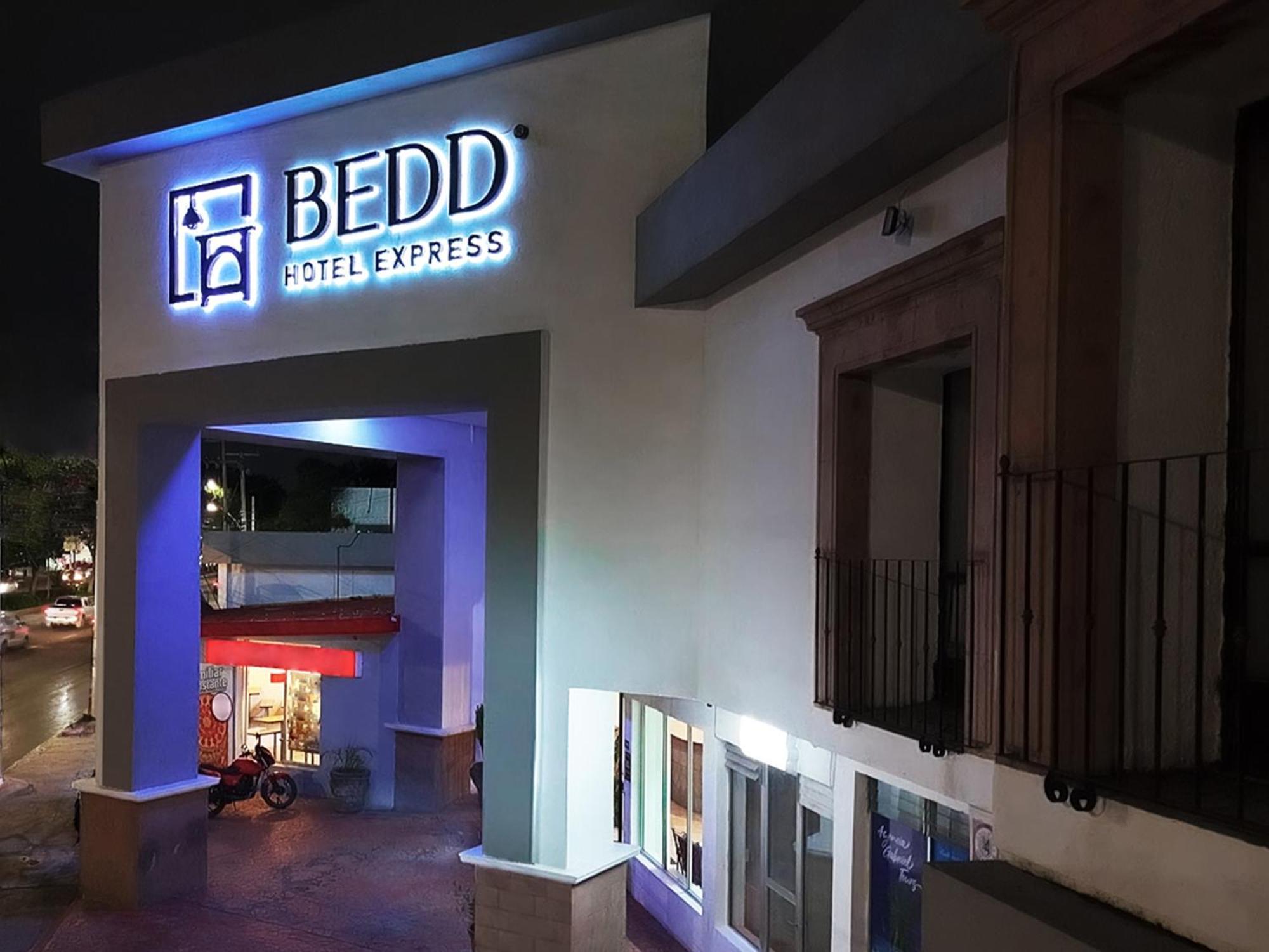 Hotel Bedd Express Querétaro Kültér fotó